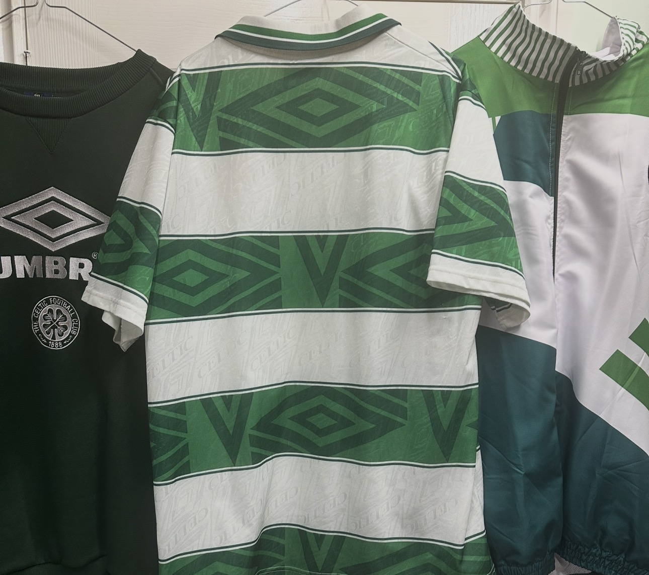 Celtic short sleeve home hoops 1993-1995 by Umbro