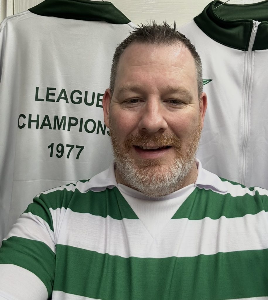 Celtic home hoops short sleeved shirt from 1972-1976 seasons