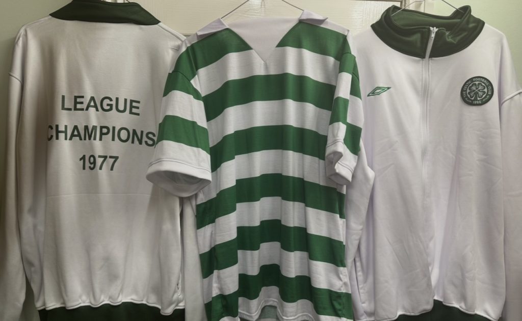 Celtic home hoops short sleeved shirt from 1972-1976 seasons