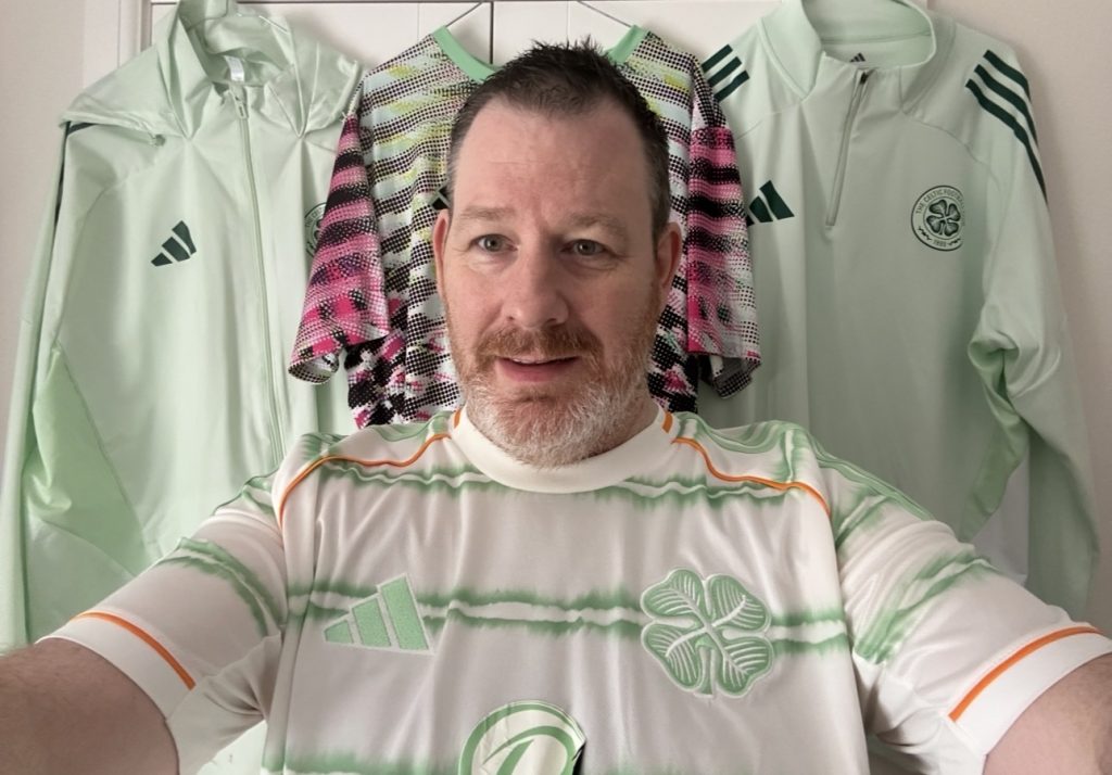 Celtic away short sleeve shirt from Season 2025 2026 by Adidas