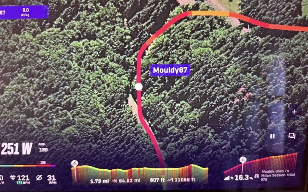 MGM 076 - Crazy climbing