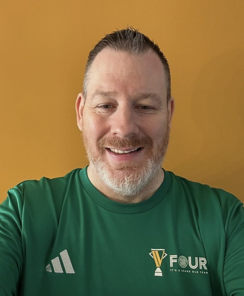 Celtic Training shirt celebrating 4 in a row from season 2024 2025